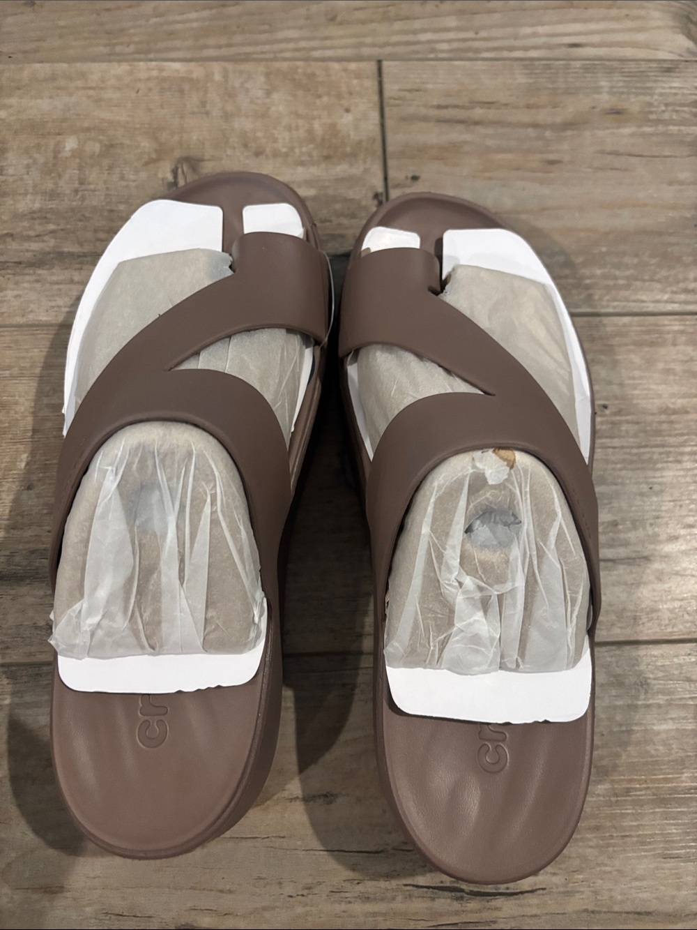 CROCS Brown Slide Sandals - Picture 4 of 9